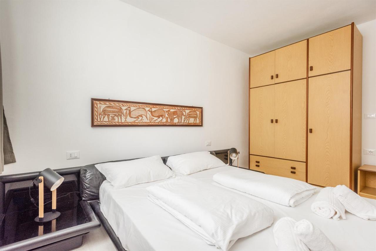Casa Internazionale Apartment Riva del Garda Luaran gambar