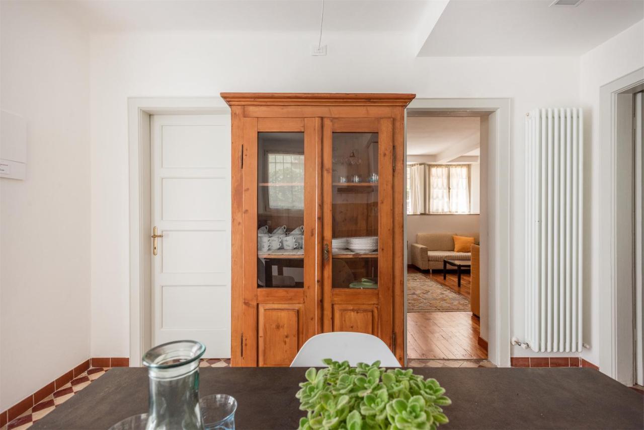 Casa Internazionale Apartment Riva del Garda Luaran gambar