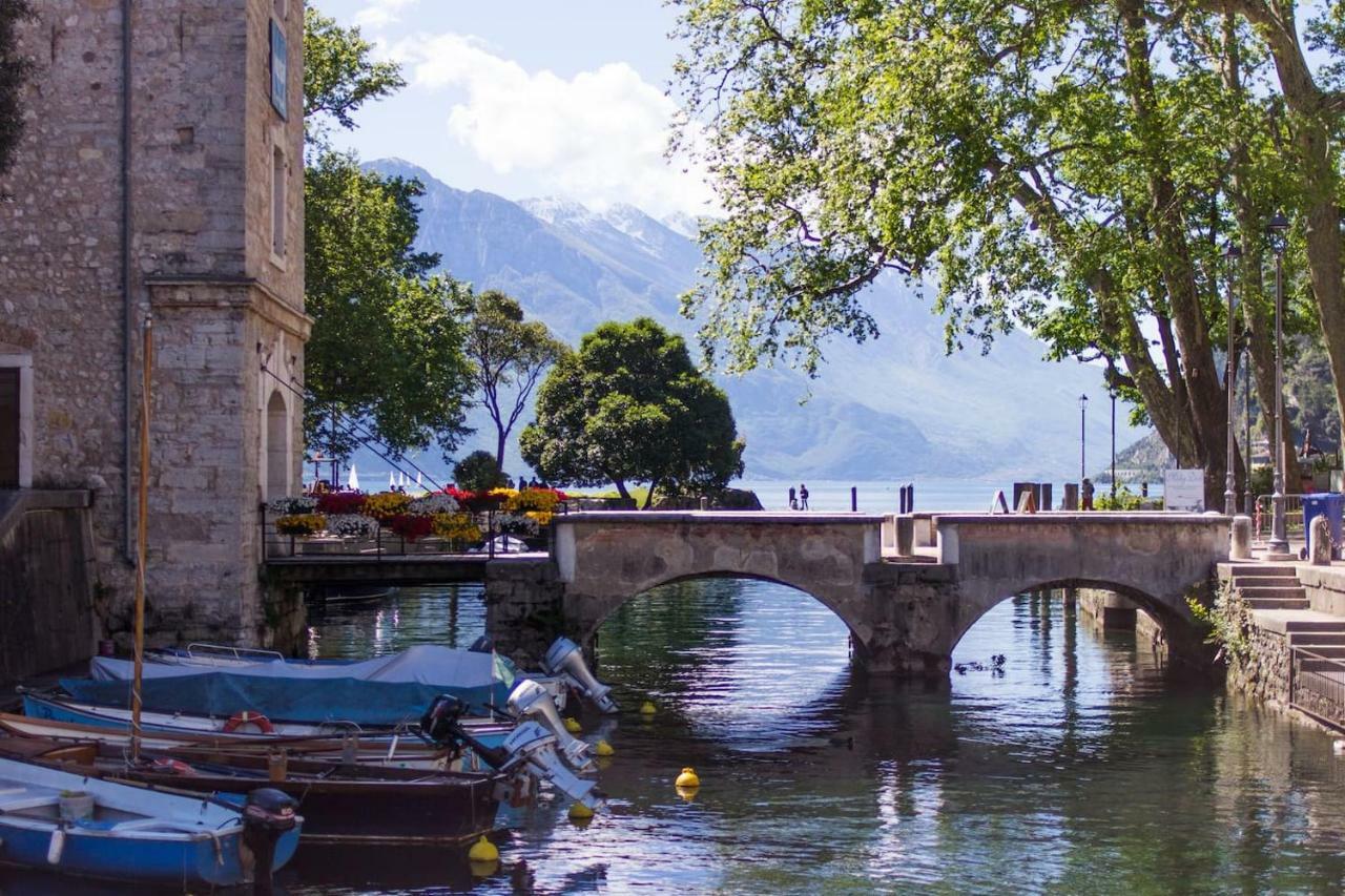 Casa Internazionale Apartment Riva del Garda Luaran gambar