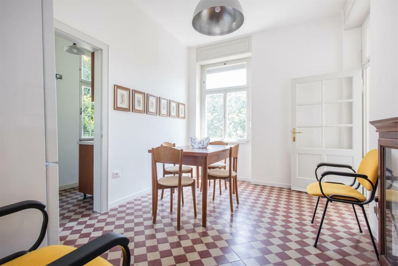 Casa Internazionale Apartment Riva del Garda Luaran gambar
